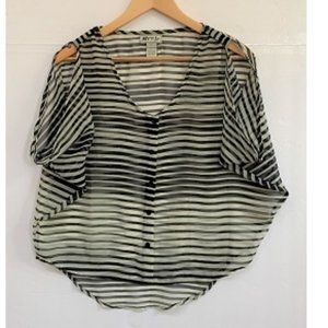 Myth NYC relaxed fit top